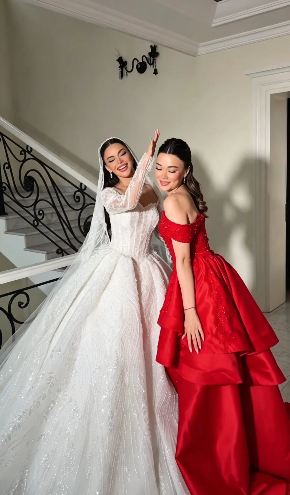 Off Shoulder Sweetheart Phantom Long Sleeve Princess Wedding Dress Lace Beaded Ball Dress Luxury Bride Dress Customized