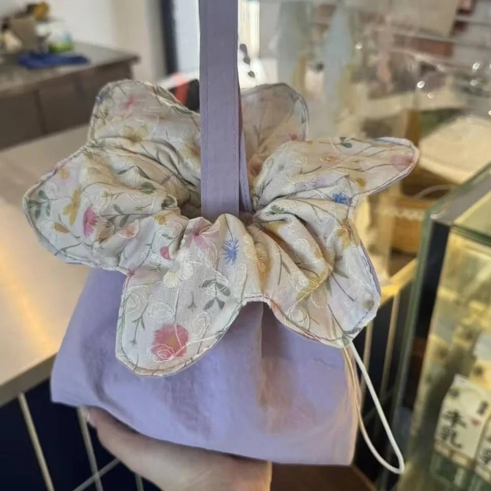Sweet Flower Drawstring Handbag Cute Plaid Double-Sided Phone Pouch Large Capacity Flower Pattern Clutch Purse Commute Travel