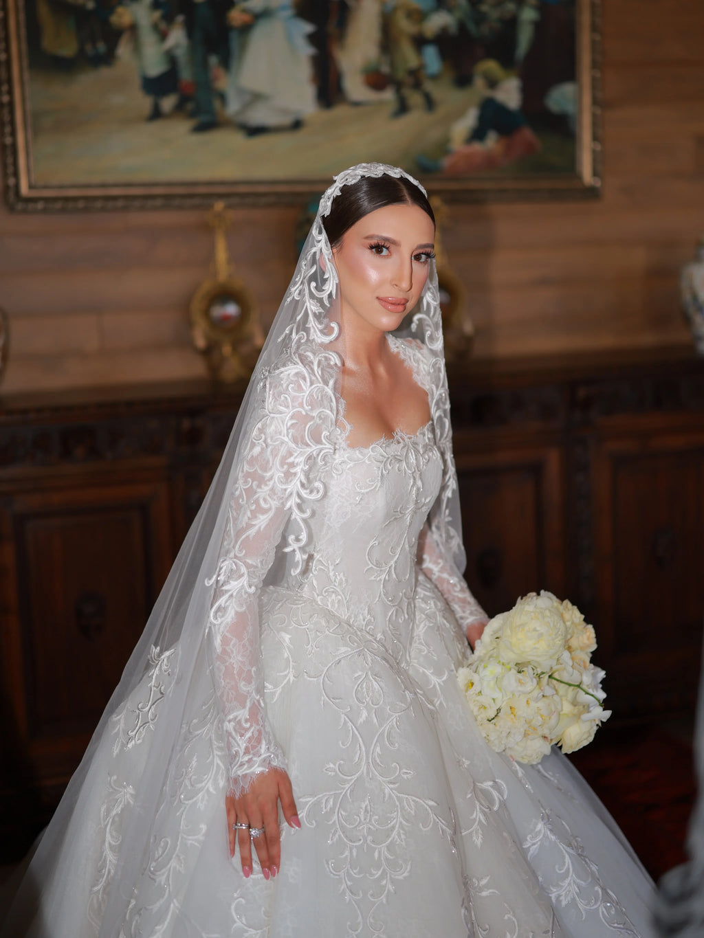 Customized High Collar Long Sleeve Lace Ball Dress A-line Square Collar Shining Bride Dress Church Train Luxury Wedding Dress