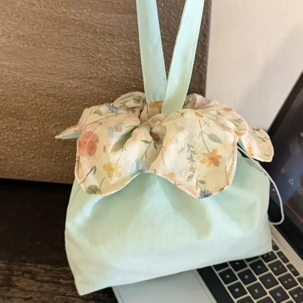 Sweet Flower Drawstring Handbag Cute Plaid Double-Sided Phone Pouch Large Capacity Flower Pattern Clutch Purse Commute Travel