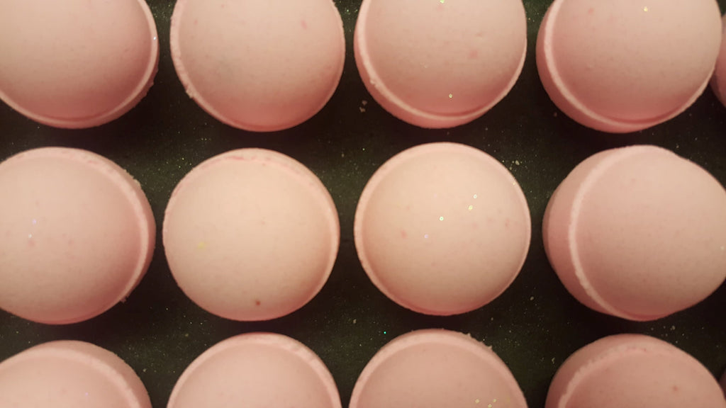 100 Aromatherapy Bath Bombs 2.25 oz each 100% Natural/Organic