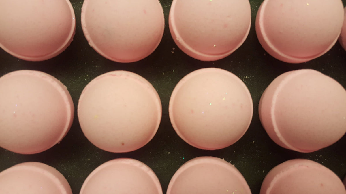 100 Aromatherapy Bath Bombs 2.25 oz each 100% Natural/Organic