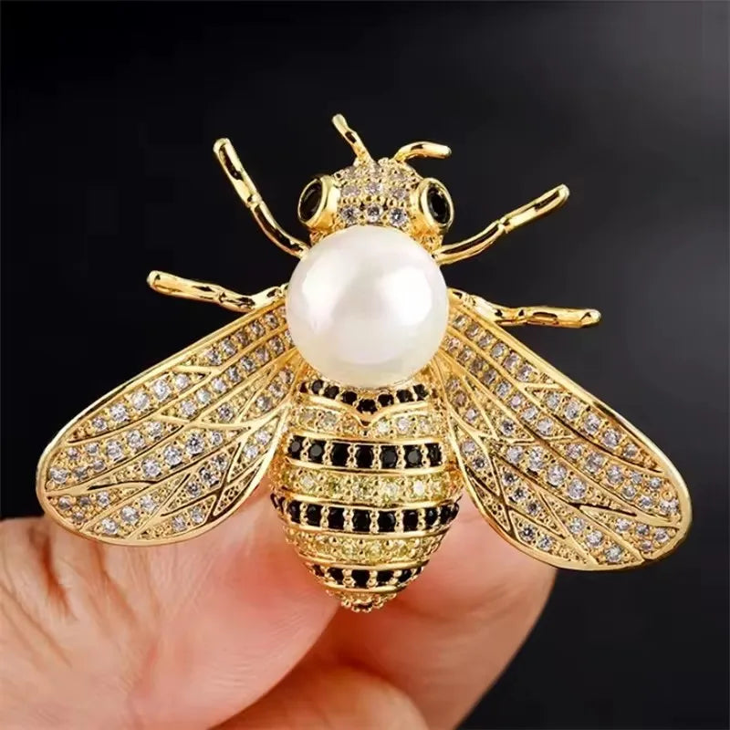 Creative Bee Brooch for Men Women Retro Bee Animal Brooches Pins Jewelry Accessories Party Gifts 2025 Trend Cool Thing