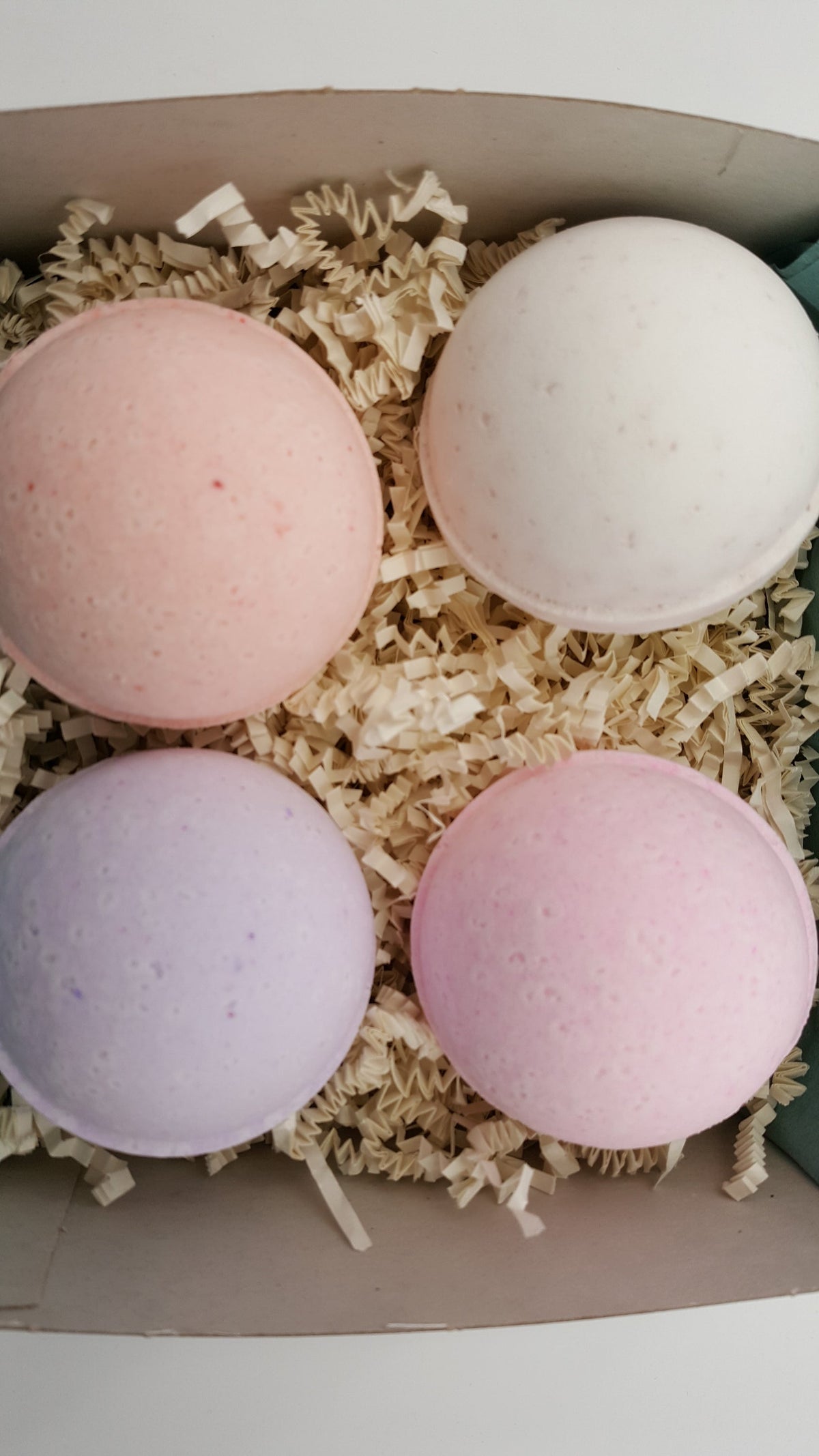 100 Aromatherapy Bath Bombs 2.25 oz each 100% Natural/Organic