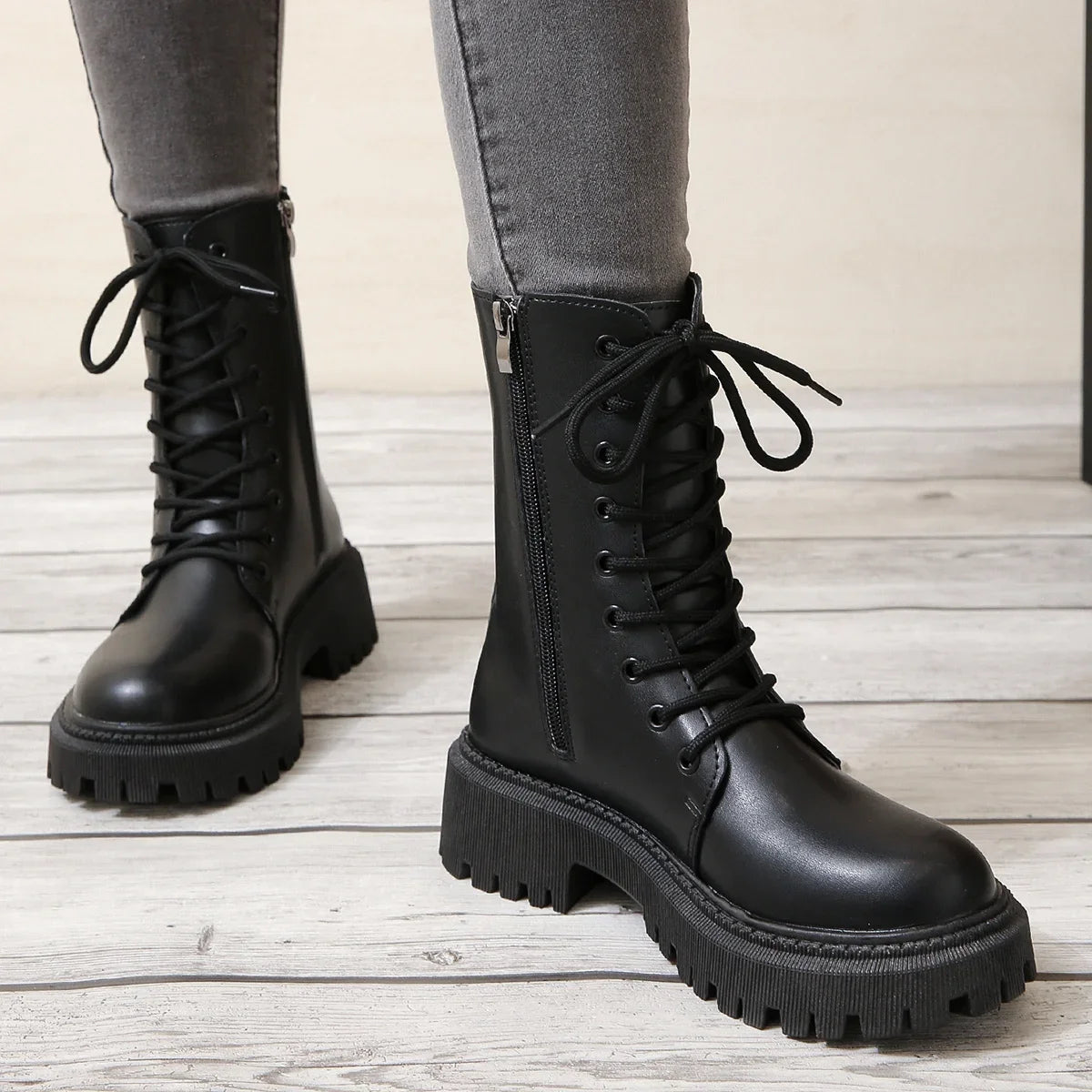 Women's Solid Color Combat Boots Fashion Lace Up Side Zipper Boots