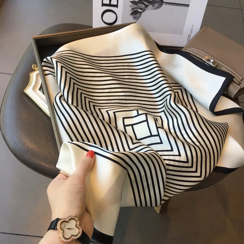 Women Korean version of simple stripes brocade forging 70cm small