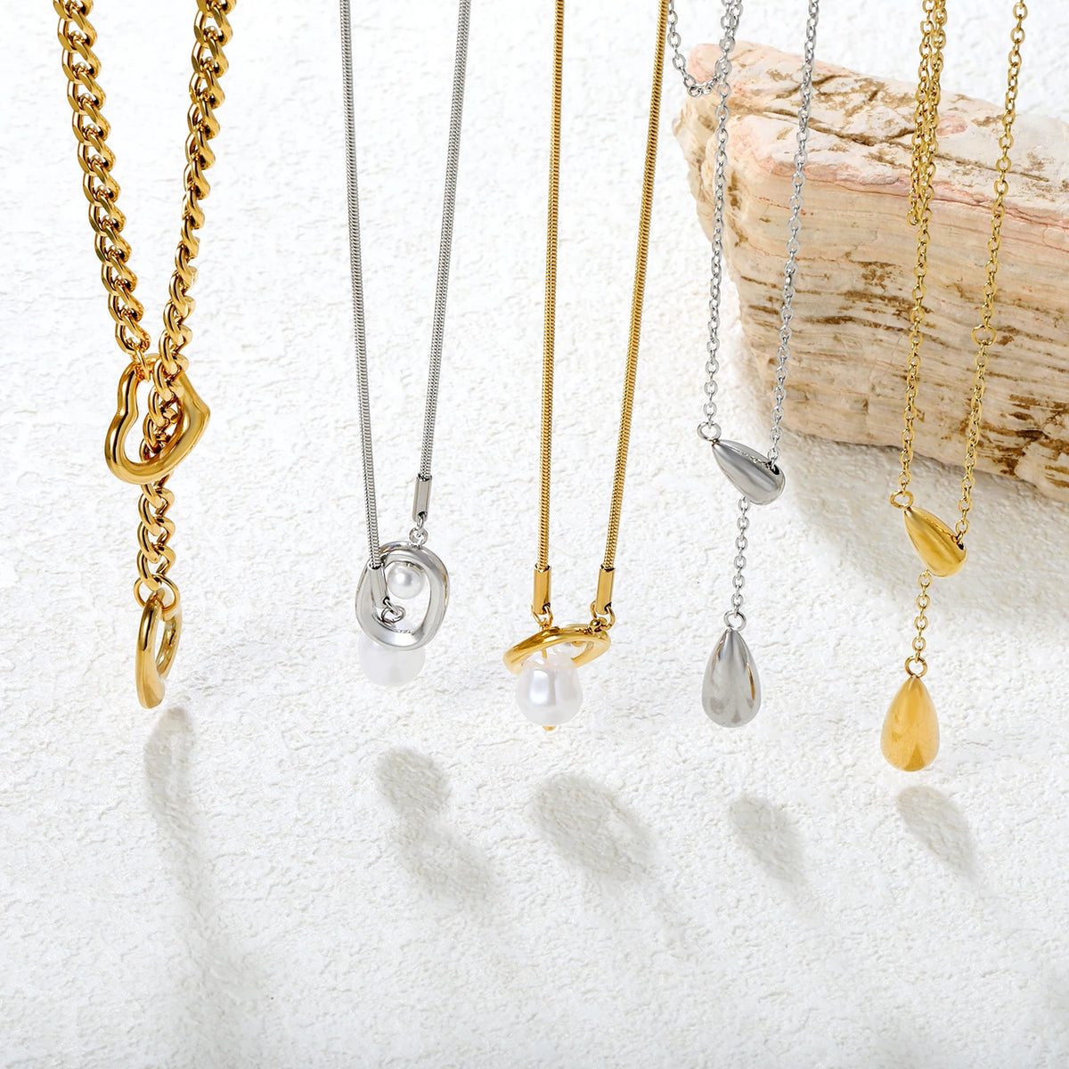 LUXUKISSKIDS Y Clavicle Choker Heart Waterdrop Charm Necklaces for