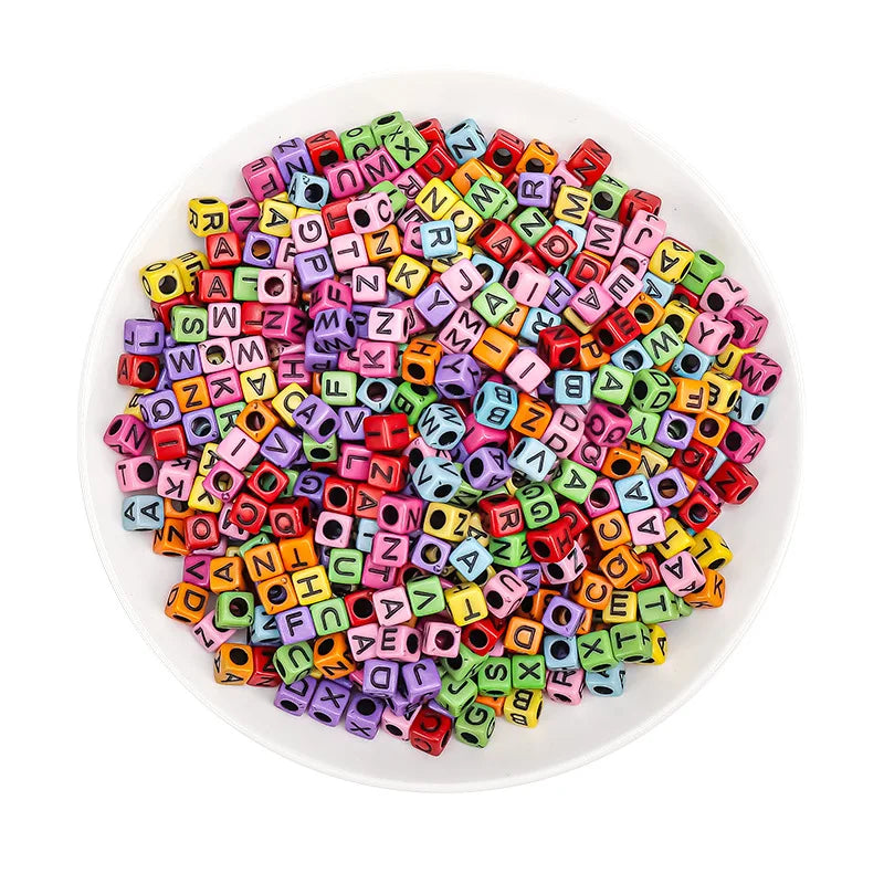 500/300pcsAcrylic Alphabet Cube Beads, Assorted A-Z Letter Spacer