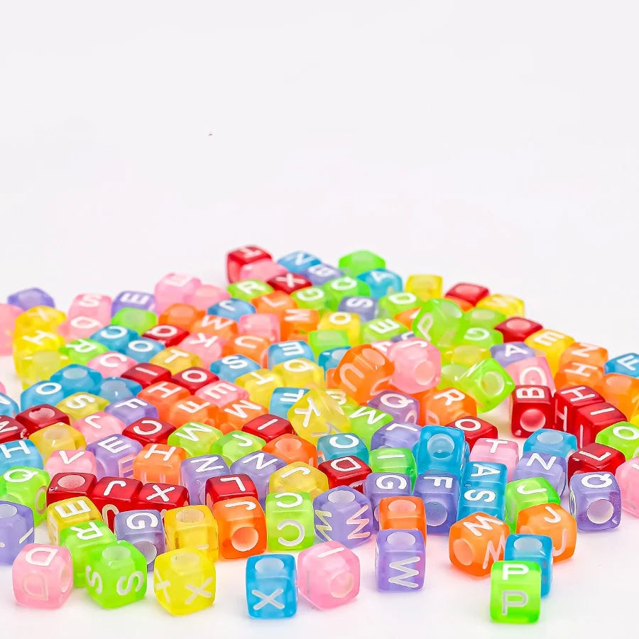500/300pcsAcrylic Alphabet Cube Beads, Assorted A-Z Letter Spacer
