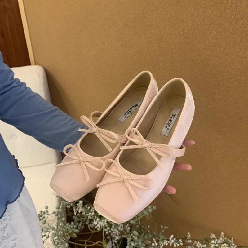 Autumn New trend Fashion Generous Ballet shoes Gentle French flat