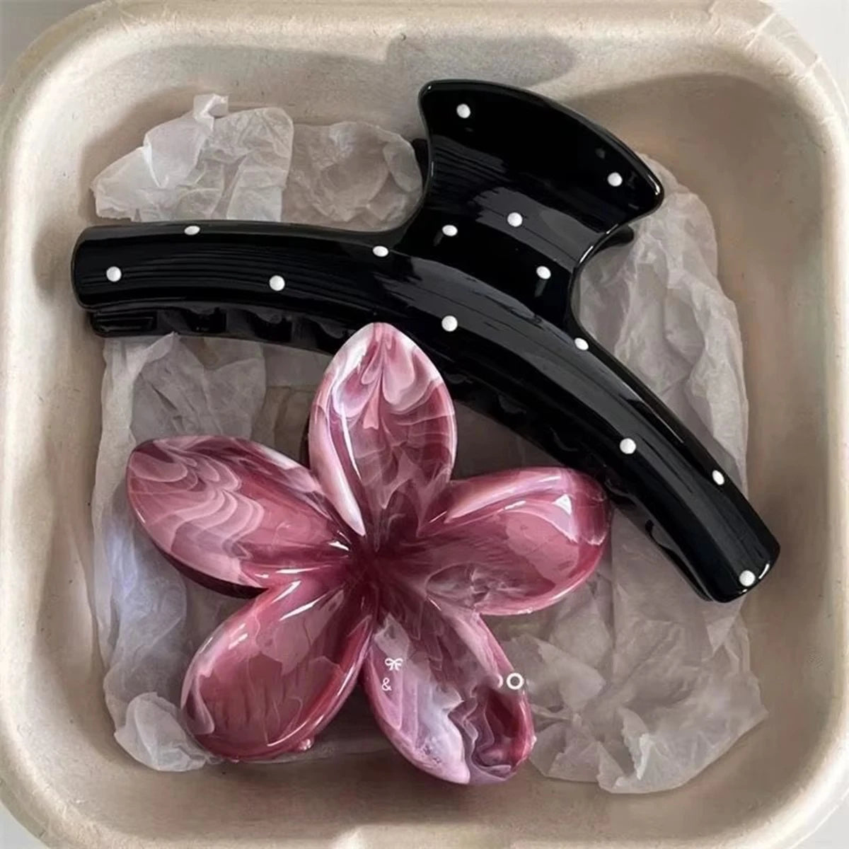 2Pcs/Set Vintage Blue Polka Dot Red Bow Hair Clip Shark Claw Clamp