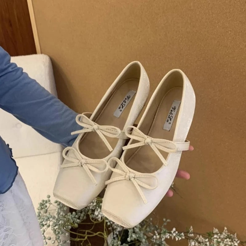 Autumn New trend Fashion Generous Ballet shoes Gentle French flat