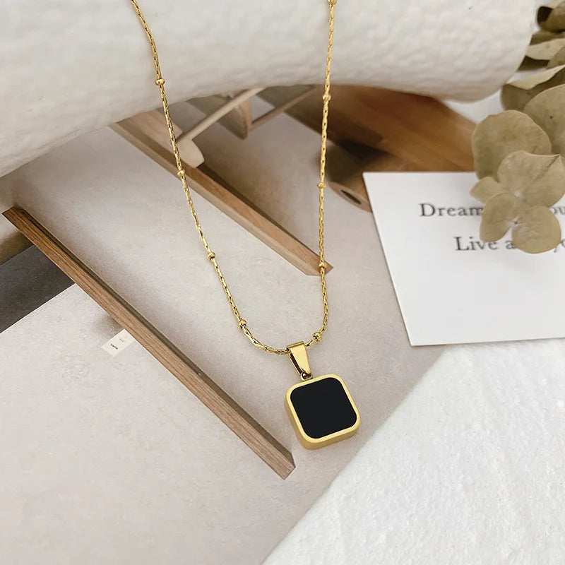 316L Stainless Steel Black Shell Square Pendant Necklace for Women New