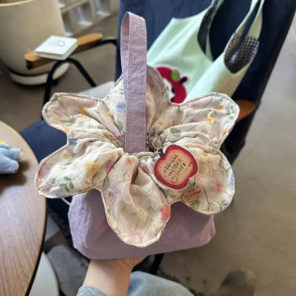 Sweet Flower Drawstring Handbag Cute Plaid Double-Sided Phone Pouch Large Capacity Flower Pattern Clutch Purse Commute Travel