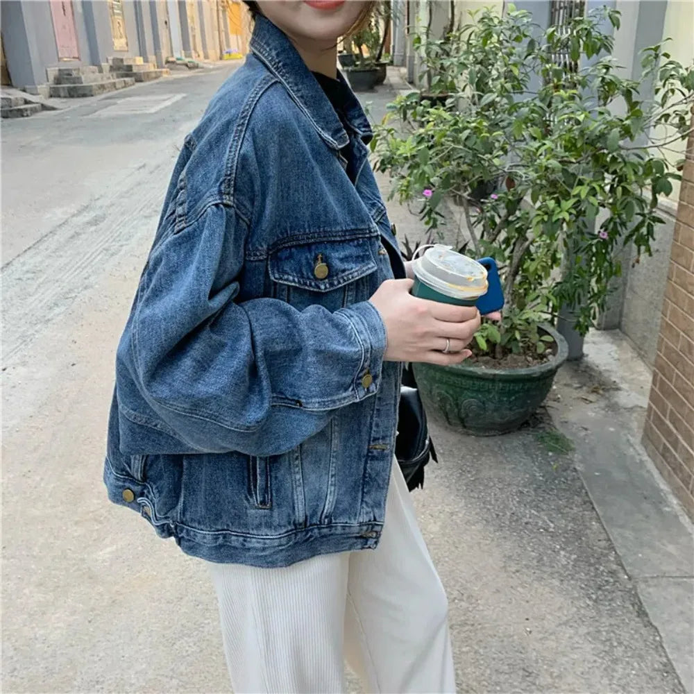 Denim Jackets Women Short Coat Pockets Streetwear Distressed Washed Single Breasted Turn Down Collar Autumn Outerwear